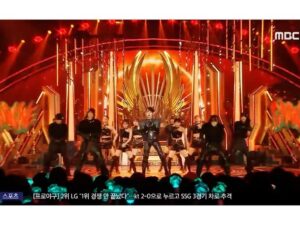 Jeong Young-han Instagram - 아침뉴스 뚝딱이 5개월 차

폭풍 컴백 Key님께 열정 가솔린 주유받아 듀엣 선보여..⛽️🔥