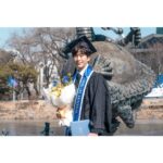 Jeong Young-han Instagram - 2015.3~2022.2🎓 극적인 조기졸업 작전 덕에 8년 차 학부 신세는 면했습니다. ⠀ 우여곡절 많았던 3년 만의 입시 예상치 못했던 6년 만의 입사 ⠀ 결국 늘 제자리를 찾아 갔기에 감사하기 그지 없으나 앞으로는 얼마나 더 파란만장 할지요. ⠀ 과정에 함께 해주신 모두에게 감사하며 저도 이제 방학 없는 삶을 시작합니다! ⠀ 😂 중앙대학교(Chung Ang University, CAU)