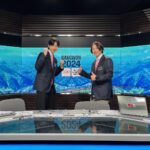 Jeong Young-han Instagram - 2024강원동계청소년올림픽 조성우 해설위원과 이채운 선수의 금빛 영광을 함께했습니다. 빙상 강국에 이어 설상 종목에서 세계의 주목을 받으며 역사를 새로 쓰는 한국 선수들🇰🇷 유스 무대에서도 전력을 선보이는 의지를 보니 벌써부터 2026밀라노•코르티나담체초 올림픽 포디움에 태극기가 아른합니다! 대본 없는 2시간 라이브.. 압박감 짜릿함은 역시 스포츠 중계를 넘어설 게 없다..😇 Gangwon-do, South Korea