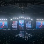 Jeong Young-han Instagram - 첫 예능 출연 첫 단독 콘서트 있었던 날 첫 공연 초청 첫 전광판 샤라웃까지.. 이 모든 것을 열어준 만능열쇠 @bumkeyk 사실, 하고 싶은 거 해나가면서도 묘한 권태감에 사로잡히던 요즘인데 공연 전 파이팅에서부터 이미 전율이 돋았다 일에 대한 진심&팔색조 매력에 번아웃 예방접종 완🔥