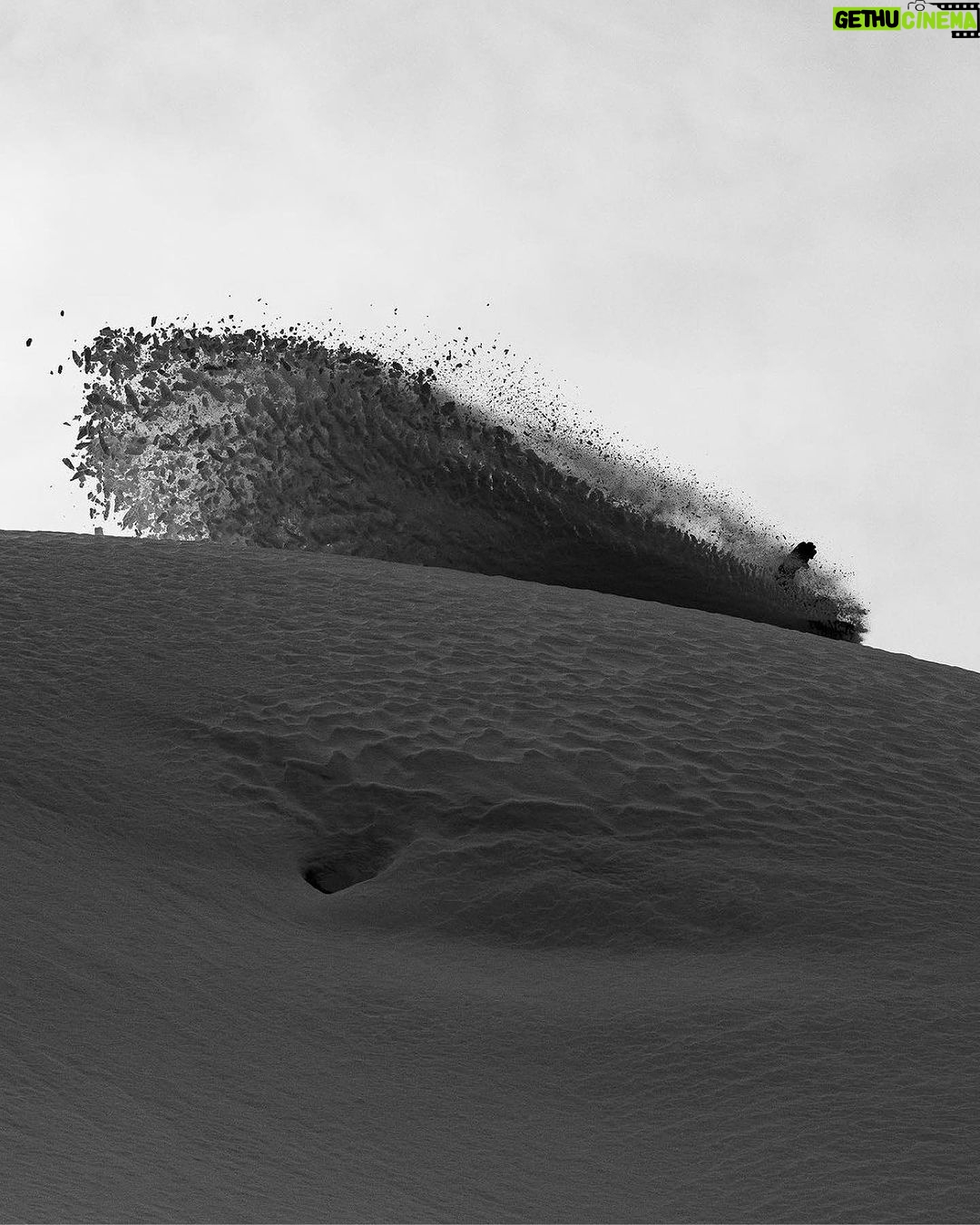 Jeremy Jones Instagram - The softer side of Shralpinism seen through the eyes of master lensemen @andrew_miller during a 3 day run of high pressure, soft snow and stability. Getting those three things to line up is quite rare. Maybe 5 to 10 times a season? When the sun, stability, and powder portal opens I get a one track mind and become useless outside of the mountains.
