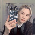 Jeremy Lee Instagram – Hi ✌🏻 
第二張相有重點 發唔發現到？
😂😂😂

#繼續catchavibe