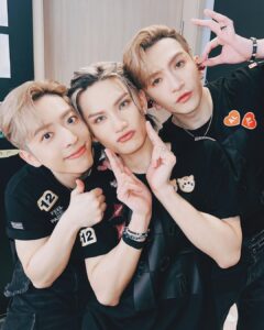 Jeremy Lee Instagram - . 補返尋日嘅合照💃🏻 「外星三少女」重返地球！！🌍💖