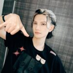 Jeremy Lee Instagram - 第六場❤️ 真係人生第一次唱錯到完全兜唔到😂😂😂 仲要望住歌詞都錯🫠 頭都暈埋 好啦 點都好 day 6順利完成 ❤️ 今日d爵屎好俾力 正❤️ 當然Unicornsss 同 Miro 都係啦😆 有人生日開show 都係幾開心嘅事情 聽日見啦🚀 #mirrorweare #mirrorfeelthepassionconcerttour2024