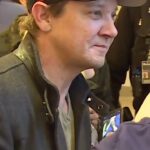 Jeremy Renner Instagram - “Thank you and this community for keeping me here.. I’m forever in your debt with gratitude.” @jeremyrenner returns to the hospital in Reno that saved his life one year after his snowplow accident. #jeremyrenner #snowplow #hospital #recovery