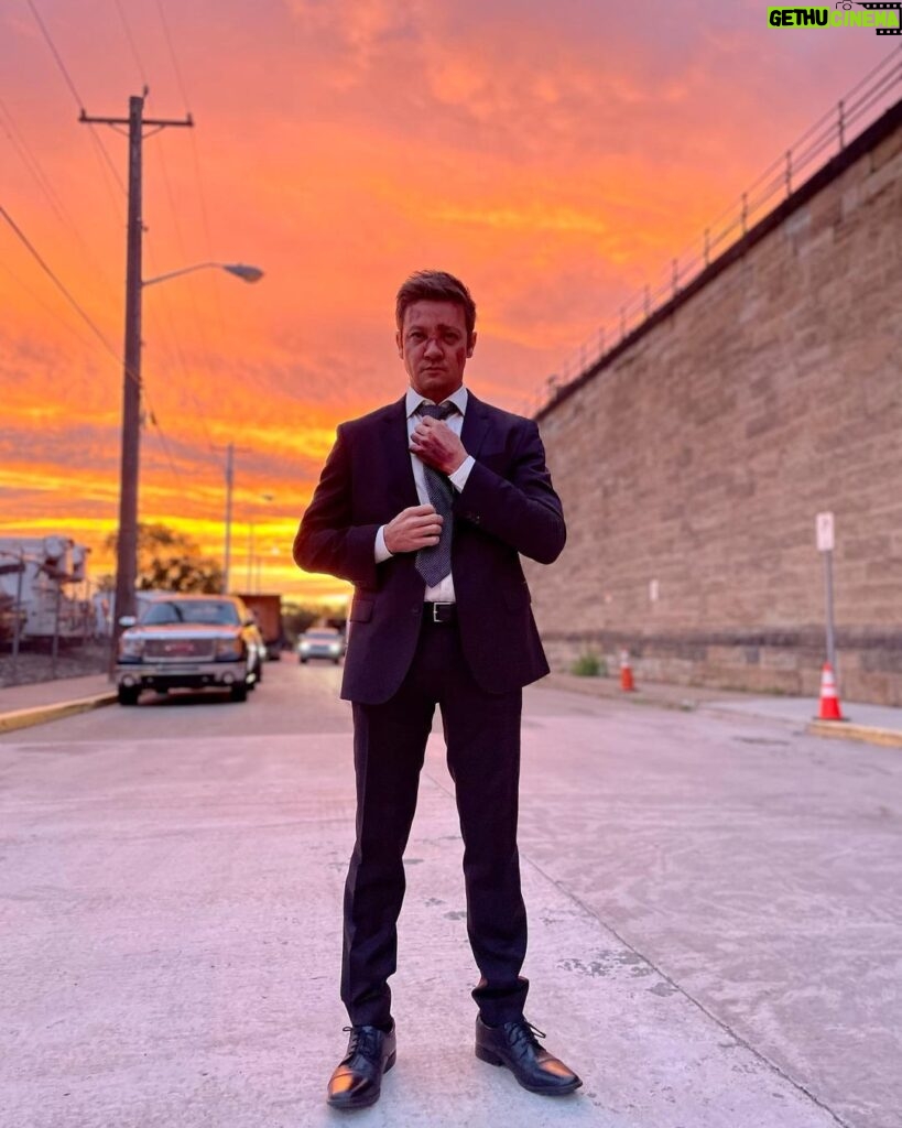 Jeremy Renner Instagram - October sky burns bright on the set of @mayorofkingstown @paramountplus Are you ready for season 2 ?