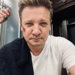 Jeremy Renner Instagram – Good day of work @mayorofkingstown @paramountplus Thank you to the cast and crew for yet another fun day on set !! Love you guys !