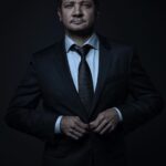 Jeremy Renner Instagram – The Mayor @mayorofkingstown @paramountplus