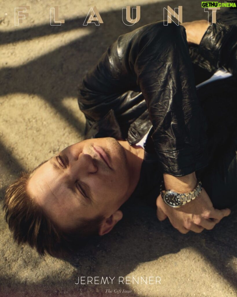 Jeremy Renner Instagram - Thank you everyone for a fun shoot @flauntmagazine @kurtiswarienko Check it out !!!