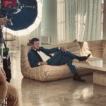 Jeremy Renner Instagram - A great day with some talented people, loving friends and an amazing suit #loveandtitanium #bts