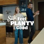 Jeremy Renner Instagram - #Ad I may not know how to dance but I make a great bowl of cereal with Silk Almondmilk® . #FeelPlantyGood #daddance