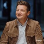 Jeremy Renner Instagram – #foryourconsideration  What critics are calling “feel good show”, “inspirational”, “infectiously charming” 
Rennervations @disneyplus available to stream now.