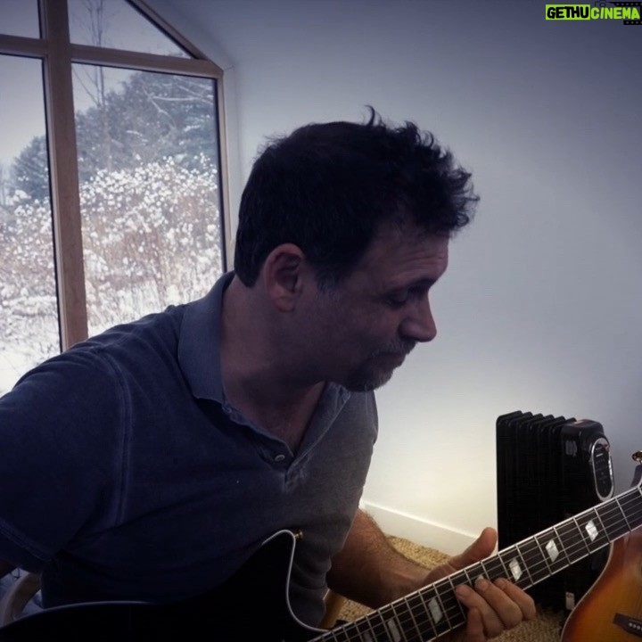 Jeremy Sisto Instagram - Legend Freddy king. "San Ho Zay" particularly annoying guitar face.