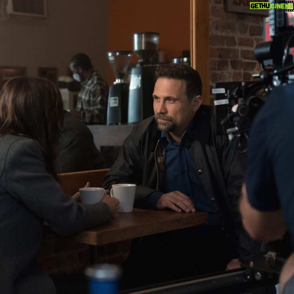 Jeremy Sisto Instagram - Check out some images from tonight’s episode. Don’t miss It. Jubal gets hit with a hard one. And faces from the past emerge. @fbicbs