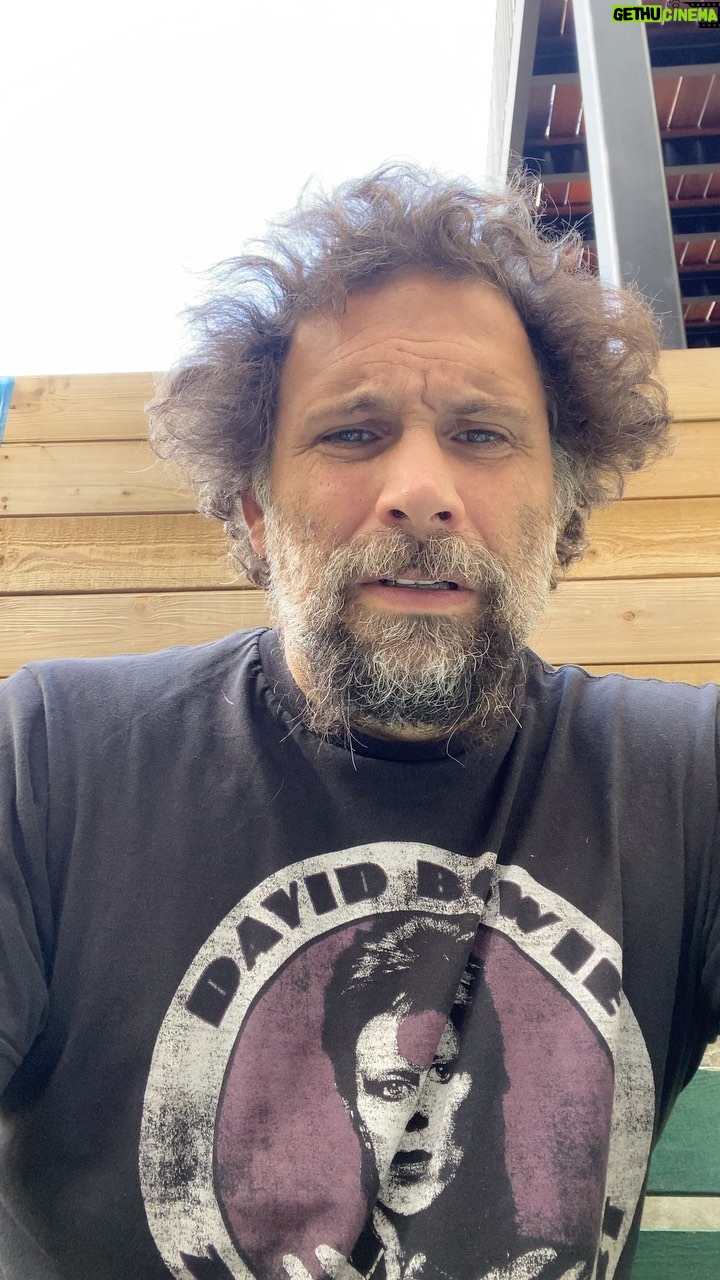 Jeremy Sisto Instagram - Wherein I read Sherlock Holmes