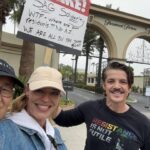 Jeri Ryan Instagram - Star Trek Day picketing at Paramount in solidarity with the @wgawest. HUGE turnout and great energy! @jonathandelarco @ethangpeck @michaelokuda #sagaftra #wgastrong #1u