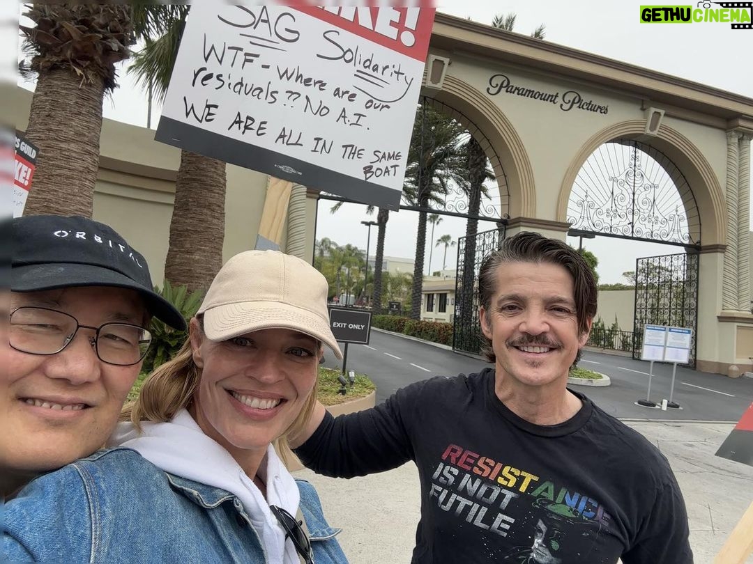 Jeri Ryan - 16.8K Likes - Star Trek Day picketing at Paramount in solidarity with the @wgawest. HUGE turnout and great energy! @jonathandelarco @ethangpeck @michaelokuda #sagaftra #wgastrong #1u