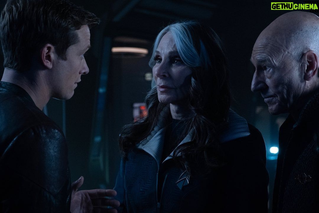 Jeri Ryan Instagram - It’s getting…a bit tense. Episode 8 is coming soon. #startrekpicard @startrekonpplus @startrek