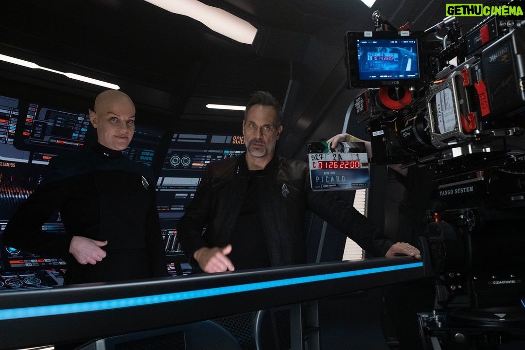 Jeri Ryan Instagram - Some BTS goodies from today’s episode… #startrekpicard @startrekonpplus @startrek
