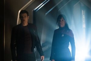 Jeri Ryan Instagram - Let’s just say…s%*# is about to go down…
#startrekpicard @startrekonpplus @startrek