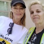Jeri Ryan Instagram - Doin' the thing! #1u #1stDualUnionStrikeIn63Years #IStandWithWGA #WGAStrike2023 #SAGAFTRAStrike2023 #UnionProud #SAGAFTRAMember #UnionActor #SAGAFTRAStrong #UnionStrong #FairPayInPerpetuity Warner Bros Studios