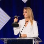 Jeri Ryan Instagram - Very belated photo dump from the Saturn Awards Sunday night… What an incredible night, what an honor, and WHAT LEGENDS…! @jamescameronofficial ?!?!? STOP IT. 🤯🥰