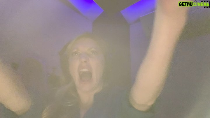 Jes Macallan Instagram - Doing ADR for the episode of @cw_legendsoftomorrow that the lovely miss @caitylotz directed. The scene is an awesome shootout... that turns into a super cool slow mo 90s action movie montage... and ummmmm the sound guy says in my headphones at the last minute “just try a slow mo scream” 🤨🤷‍♀️🥴 I think I pretty much nailed it. #howthehelldoesonescreaminslowmotion #editingwoes #sorrybae Vancouver, British Columbia