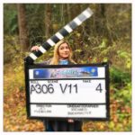 Jes Macallan Instagram - I am pleased to have been given the opportunity again to direct tonight’s episode of @cw_legendsoftomorrow 💥 We all worked hard on this one, as we do on every episode, since they each present their own exciting challenges. We come face to face with the evil robot versions of our characters tonight, with many of the cast playing two versions of themselves 🤯 Every department smashed it as they always do. I am so proud of how it turned out. We all hope you enjoy it! 💪🦾🦵🦿🤖👀 #bigslatemeansbigbusiness 8pm on @thecw