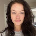 Jess Impiazzi Instagram – A lot has been going on here since the start of the year!… I don’t know where to begin!
Obviously I was very open with the IVF journey and the process, but during that time and pretty much since early January I had been getting sicker and sicker, this was with inflammation, stomach issues that were debilitating. As the months rolled on I’d have muscle spasms, my joints would swell and I’d be unable to move my entire body, my eyesight got worse, the fatigue was something and is still something I’ve never experienced before. From being in the gym nearly everyday and running 5k’s this has just been horrid. Then I got rashes all over my chest arms and face (I’ve learnt how to cover them well with make up, but without it it’s horrible down my nose and my whole forehead)
In July I had three trips to A&E from the pain, I just knew I was getting worse and I was really struggling! Mentally it’s taken a toll, if the IVF and that failing wasn’t hard enough this was topping it off! 
After many, many tests and lots of blood taken I was diagnosed with a chronic autoimmune disease called Lupus. (Swipe along to see more info on lupus taken from @lupus_uk) I am currently on steroids to get this under control and then see what the future holds medication wise but having a diagnosis helps as I can now work with the doctors to get myself living again and do whatever it takes to keep my body in the best working condition! 
I’ve had amazing friends and family supporting me! (You know who you are!) I’m looking in to something’s as to why it’s happened and what may have caused it although it’s hard for doctors to establish that, however I did have an operation late December  last year that I feel may be linked. (I’ll talk about this in detail once I know more) 
If anyone has autoimmune issues especially lupus please reach out and let me know ways that may have helped you! 
Anyways… that’s what’s been going on lately and have felt a little bit lost but I’m finding my feet again! I’ll bounce back with tweaks and get the show back on the road! 🌈🦋💖 peace and love to everyone 💖🎀🦋 a thank you to @susehilly for helping me tell my story in todays paper 💖.
#lupus #autoimmune #ivf