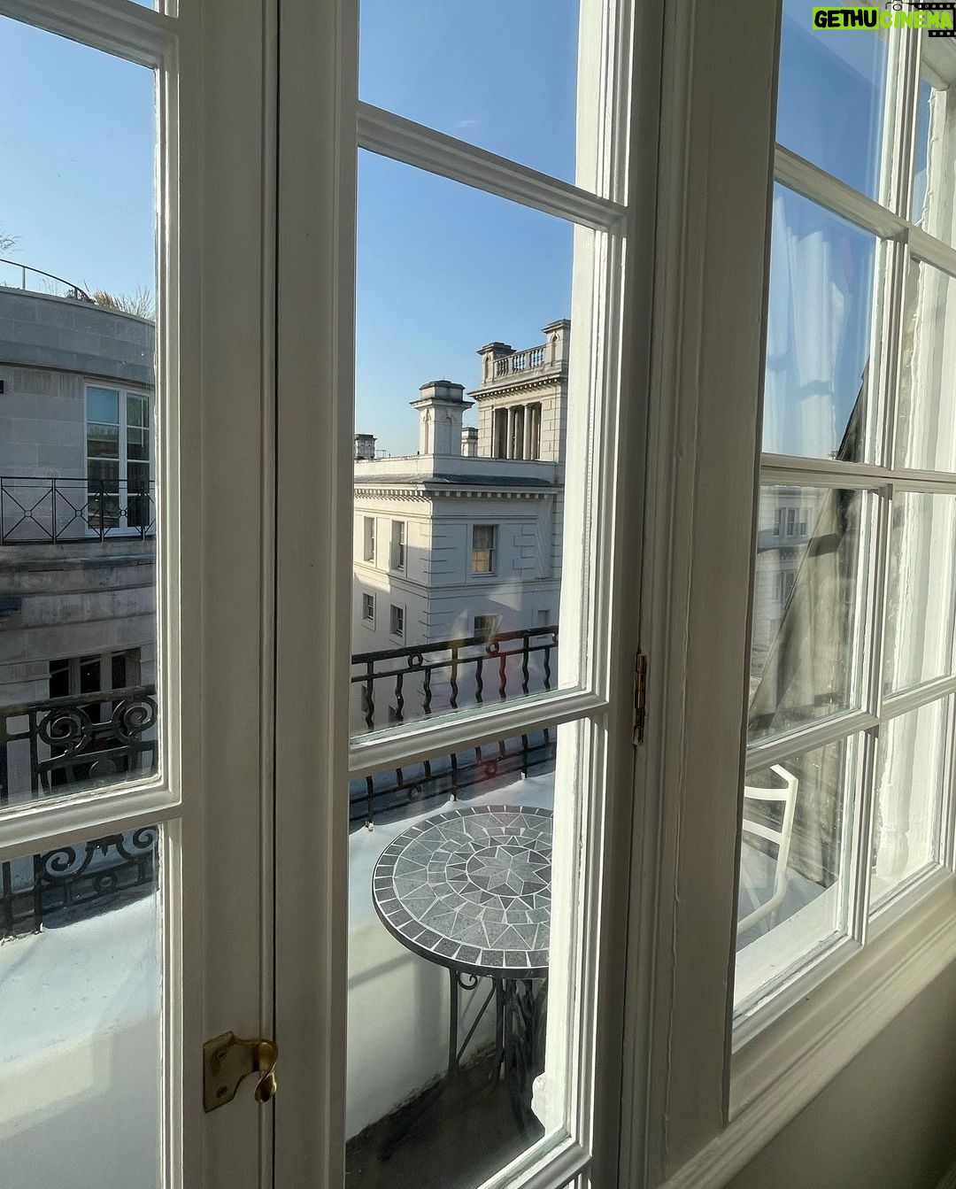 Jess Impiazzi Instagram - Had the most wonderful stay @dukeslondon last night π a truly beautiful hotel capturing the real spirit of London and the most attentive wonderful staff ππthank you for having us π DUKES London