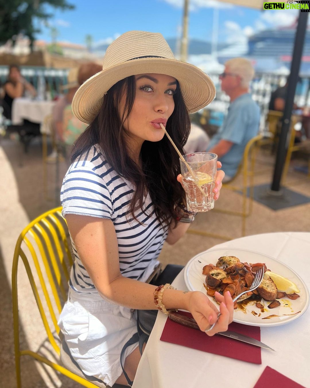 Jess Impiazzi Instagram - Exploring Ajaccio π«π·ππ₯οΈπ§πΌββοΈ We docked this morning in Ajaccio, France. This has to be one of the most beautiful places Iβve visited! The sea is crystal clear, the food is to die for and the scenery is stunning! π This trip with @virginvoyages so far has to be one of the best trips Iβve ever taken! My heart feels fuller π₯° Tonight we had back to the open ocean and head to Spain πͺπΈ @trendingtravel thank you for the most wonderful trip! #cruise #virginvoyages #travel #medditeranean