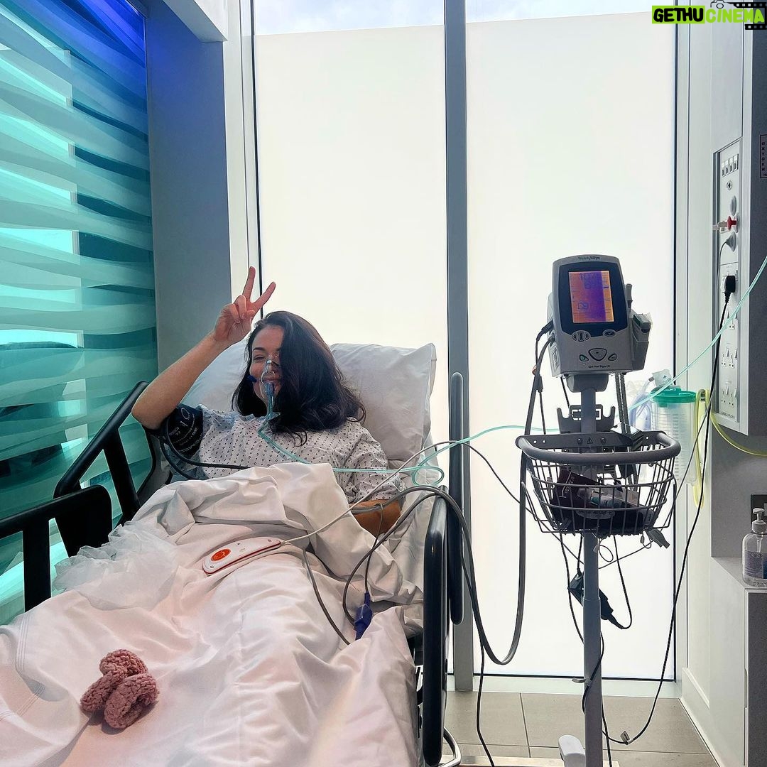 Jess Impiazzi Instagram - IVF update: Hey everyone - thank you to all who have messaged me yesterday regarding egg collection. I just wanted to do a little update. Firstly I know this is not an easy journey, but since I spoke up about it i was actually shocked how many people are going through this or have been through this, I thank each and everyone of you for reaching out and sharing your story, it helps more than you know to have a community. As many will know who’ve followed this from the start I was diagnosed with low ovarian reserve earlier this year and that will mean I’ll hit an early menopause. My AMH level was 0.5 with is exceptionally low especially at my age of 34. I honestly felt like my world had been pulled from under me, I saw a family and little ‘me’s’ in my future but that felt like it was suddenly not so certain. Anyways, to let you know where we are at… they managed to get 2 eggs yesterday from my follicles and with my AMH level I believe that’s good (obviously someone without my condition would have an abundance more) But all you need is 1 good one so praying today that’s what they find out! The egg collection wasn’t as scary as I had made out in my head, I was put to sleep and then woke up half an hour later back in my room. I know the process is emotionally and physically draining for so many of us, and I know I’ve got a fair way to go yet, it’s hard to stay stress free when you’re wondering if those eggs are good enough because if they’re not, you have to start the whole thing again! It’s very draining and exhausting but everyone going through this, you are warriors! The next step for where I am at now is to wait and find out today if my eggs are good! So I’m going to go ahead with positive thoughts into the rest of the day 🥰🌟✨ @thesurreyparkclinic #ivf #ivfjourney #ivfcommunity #ivfsupport #ivfeggretrieval