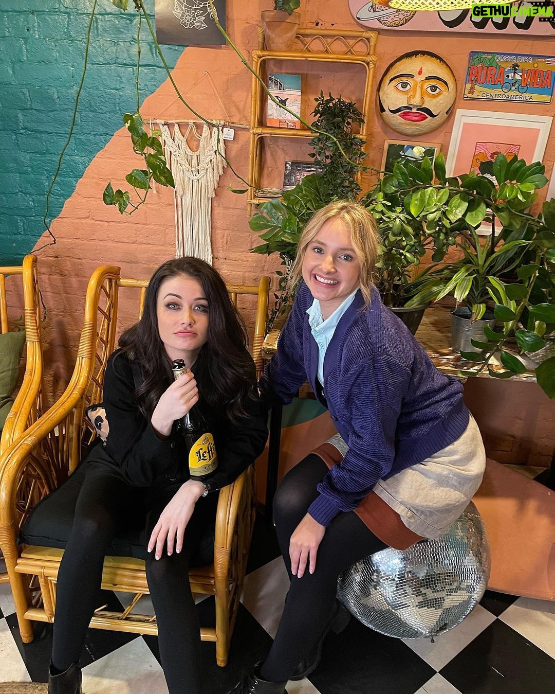 Jess Impiazzi Instagram - 🎥 Day one filming #AllAboutCasey such a brilliantly fun series to be a part of! @raspberry_films @kayleigh_px @zandiethorntonfilms @sarahamarks 🎥 Exeter, Devon