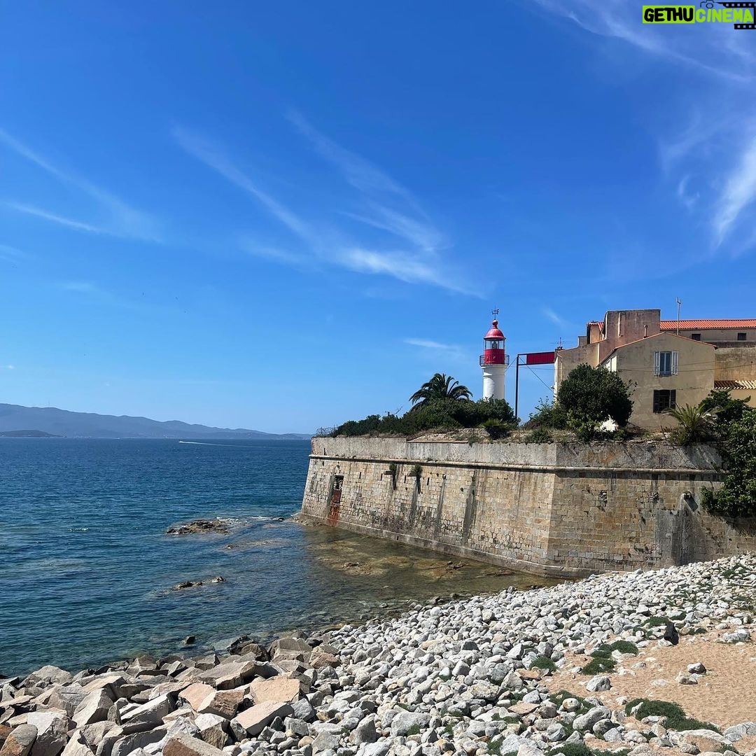 Jess Impiazzi Instagram - Exploring Ajaccio π«π·ππ₯οΈπ§πΌββοΈ We docked this morning in Ajaccio, France. This has to be one of the most beautiful places Iβve visited! The sea is crystal clear, the food is to die for and the scenery is stunning! π This trip with @virginvoyages so far has to be one of the best trips Iβve ever taken! My heart feels fuller π₯° Tonight we had back to the open ocean and head to Spain πͺπΈ @trendingtravel thank you for the most wonderful trip! #cruise #virginvoyages #travel #medditeranean