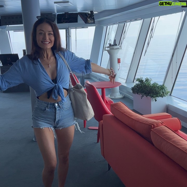Jess Impiazzi Instagram - Today was a day at sea 🌊 aboard the @virginvoyages and I was super lucky and got to visit the captains bridge - I learnt all about the workings of the ship anddddd saw dolphins (swipe to the end) 🐬🌊🤩🥰 Virgin Voyages