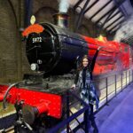 Jess Impiazzi Instagram - The wand chooses the wizard 🧙🏻 Just a little more potter spam 👓🧙🏻⚡️🦉👓⚡️🧙🏻‍♀️🦉🧙‍♂️#wbtourlondon #harrypotter Warner Bros. Studio Tour London