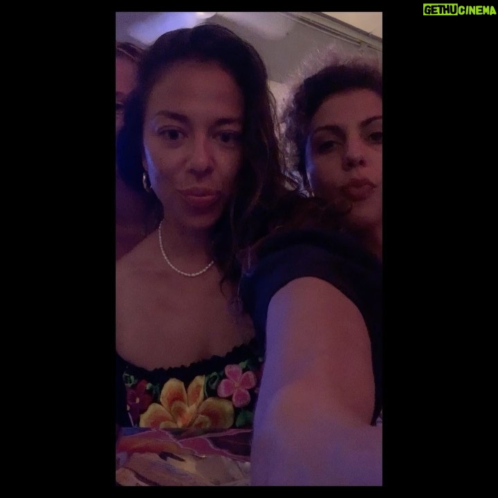 Jess Salgueiro Instagram - hola what’s happenin, no cap in my caption Yucatán