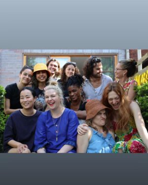 Jess Salgueiro Instagram - 🍯🧚🏻‍♀️♥️ @y_fxonhulu 
Thank you so much for this gift of a family and this gift of a story @elizaaclarkw 👑 
This is a real damn special one. 
You can watch it on @hulu in the 🇺🇸 and @disneyplus starting next week everywhere else 🌍