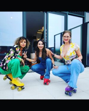 Jess Salgueiro Instagram - skates > shoes ✌🏽

📷: @think_radical