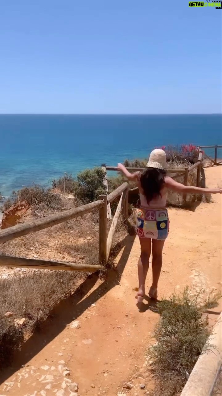 Jess Salgueiro Instagram - 🐟🐟🐟 Portugal