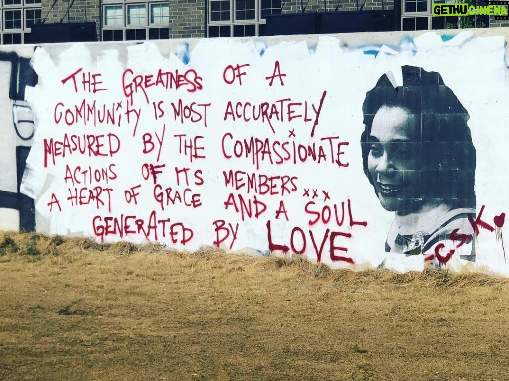 Jess Salgueiro Instagram - -Coretta Scott King. Thank you to those responsible for the brilliant street art that keeps popping up all over the west end of Toronto 🙏🏽#torontoartists Toronto, Ontario
