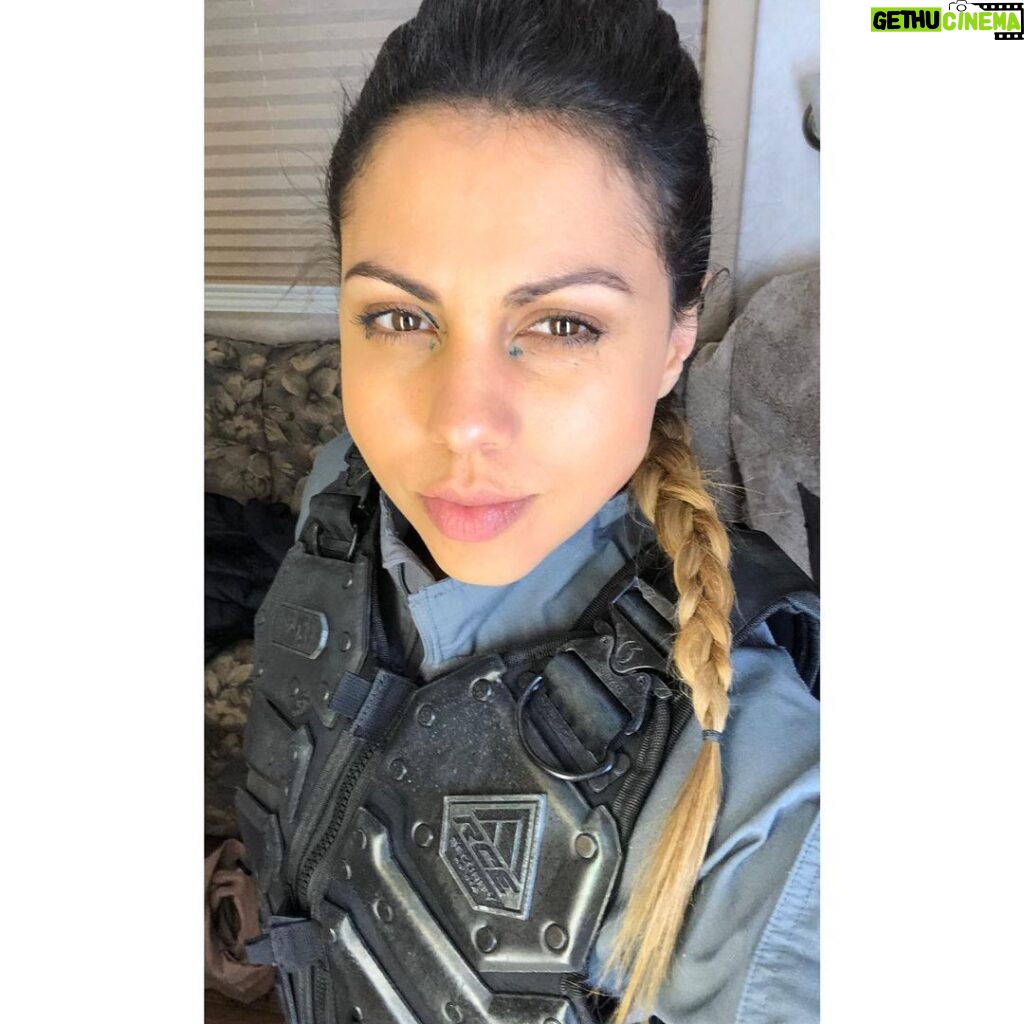 Jess Salgueiro Instagram - Ya’ll can meet Chandra Wei on @expanseonprime today. Playing a woman who can take up space and hold her own in a place occupied by many powerful men was a massive challenge personally and professionally. I’ve grown so much from getting to play her. Thank you Daniel Abraham and Ty Franck and #theexpansewriters for creating her, expanding her and giving me the honor of discovering her. The people on this show are unicorns- talented, kind, hard working and fuckin FUNNY. Special thanks to @officialweschatham and @burngorman1 for being the best scene partners imaginable and for the non stop laughs #🍤 This experience has left an indelible mark on my heart. Hope ya’ll enjoy New Terra... #Ilus #theexpanse #theexpanseseries @amazonprimevideo #screamingfirehawks