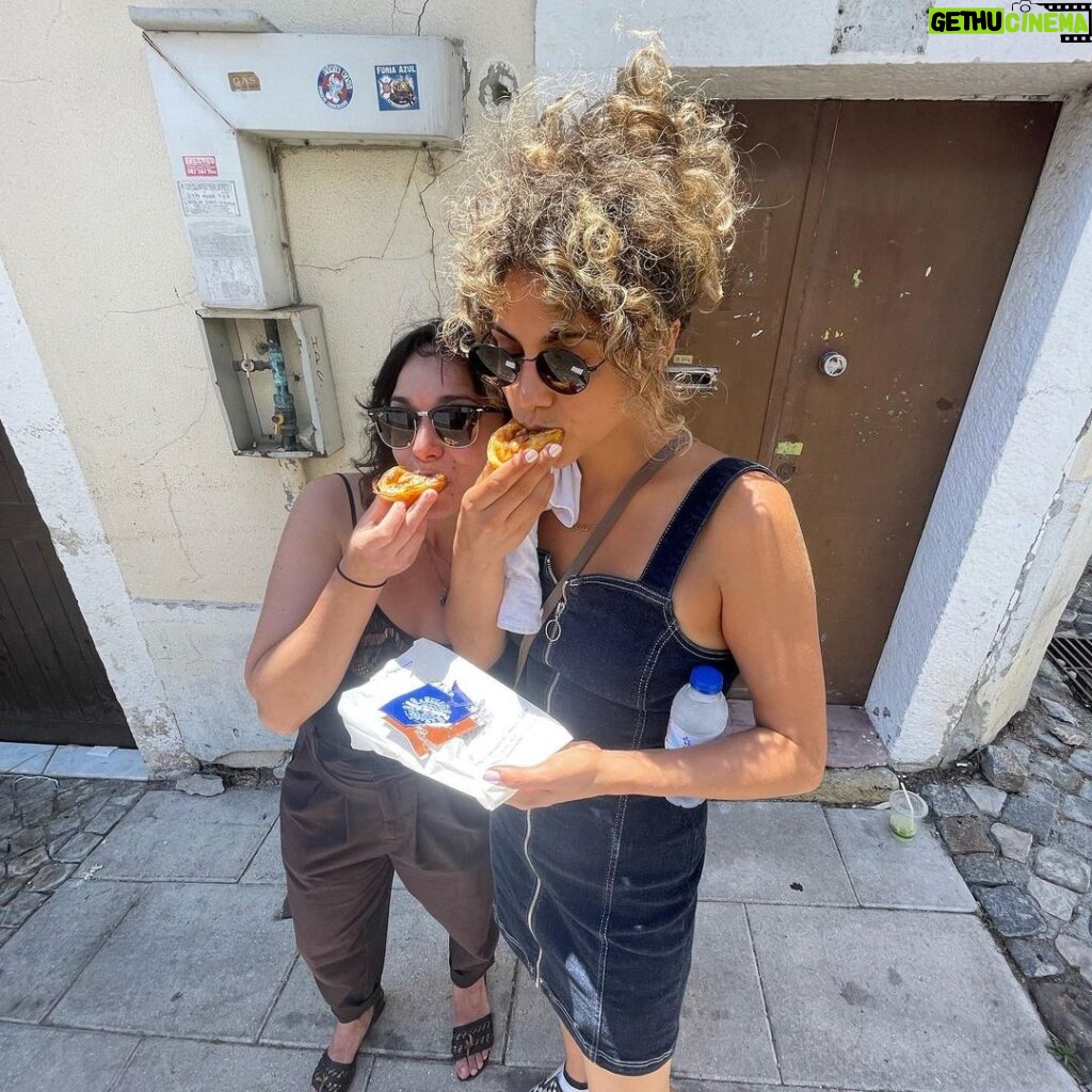 Jess Salgueiro Instagram - My favourite place with my favourite people: a fever dream 🥵 Lisbon, Portugal