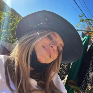 Jess Varley Instagram - Space Cowgirl 🤠 @busto_and_sun 🌌