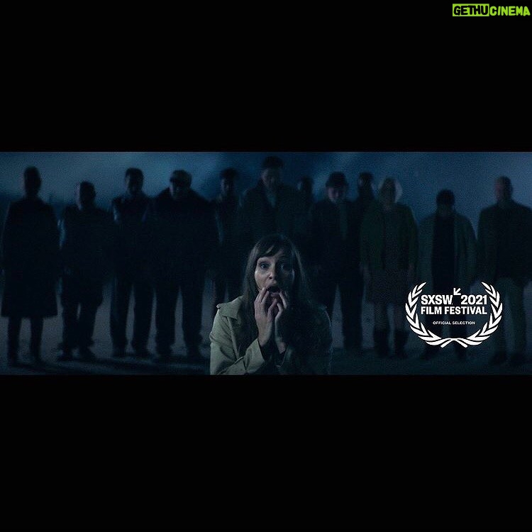 Jess Varley Instagram - OFFSEASON WORLD PREMIERE AT SXSW!!⚡️Thank you @mickeykeating for letting me take off my director’s hat long enough to play such a fun character in your work of art opposite the mind blowingly talented @jocelindonahue !! Truly the highlight of my YEAR. Can’t wait for audiences to experience the movie March 17th!!! 💙💙💙