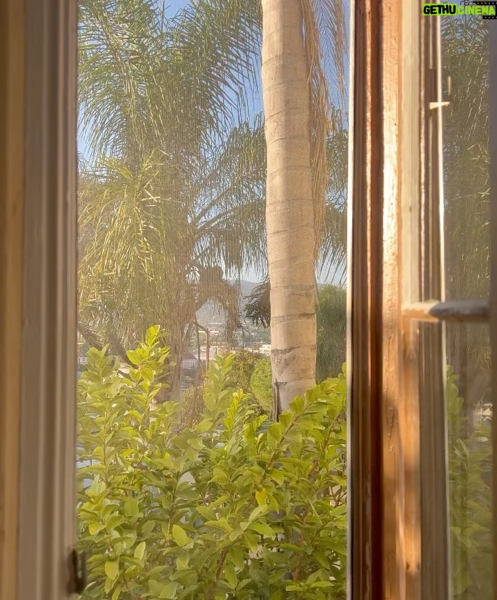 Jesse James Keitel Instagram - I live here now ✨🌴💕 Los Angeles, California