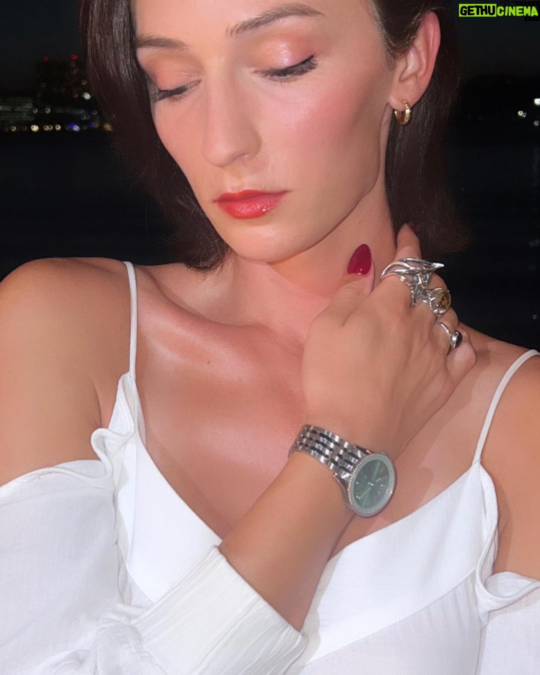 Jesse James Keitel Instagram - I’ll never be late again with my new @breitling Navitimer ✨ thank you for an incredible evening ♥️ #ForTheJourney #Breitling #squadonamission #navitimer