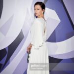 Jesse James Keitel Instagram - Who wore it better? 💫🤍✨ had such a beautiful time last night with @dior @diorbeauty #diorgris 💜 Hair: @ditadoeshair Makeup: @elienmaalouf Xoxox @yasbilge @staceygoschin @jessprudente