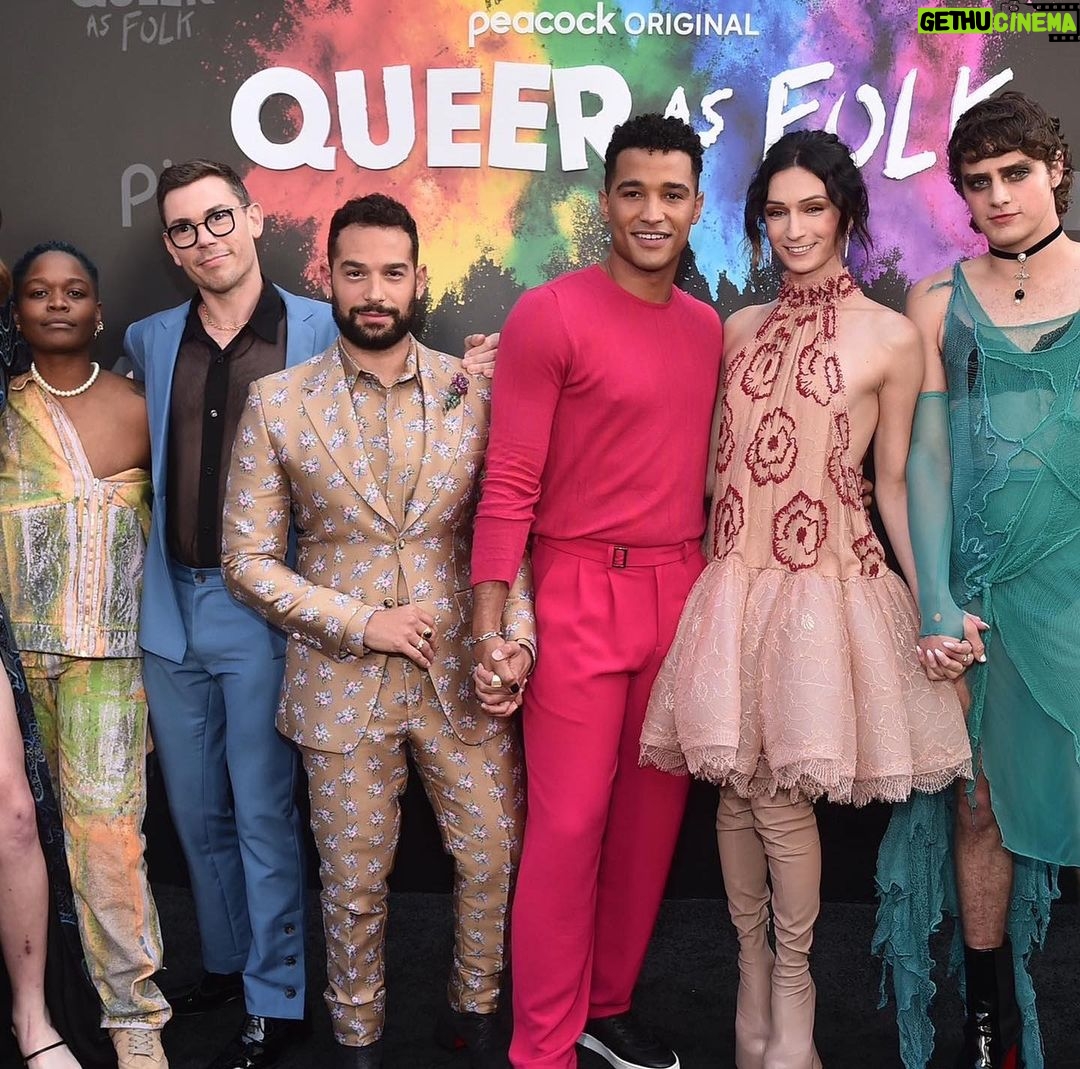Jesse James Keitel Instagram - an honor. thanks @glaad 🥹♥️🌈 and happy bday @notstephendunn ✨#queerasfolk