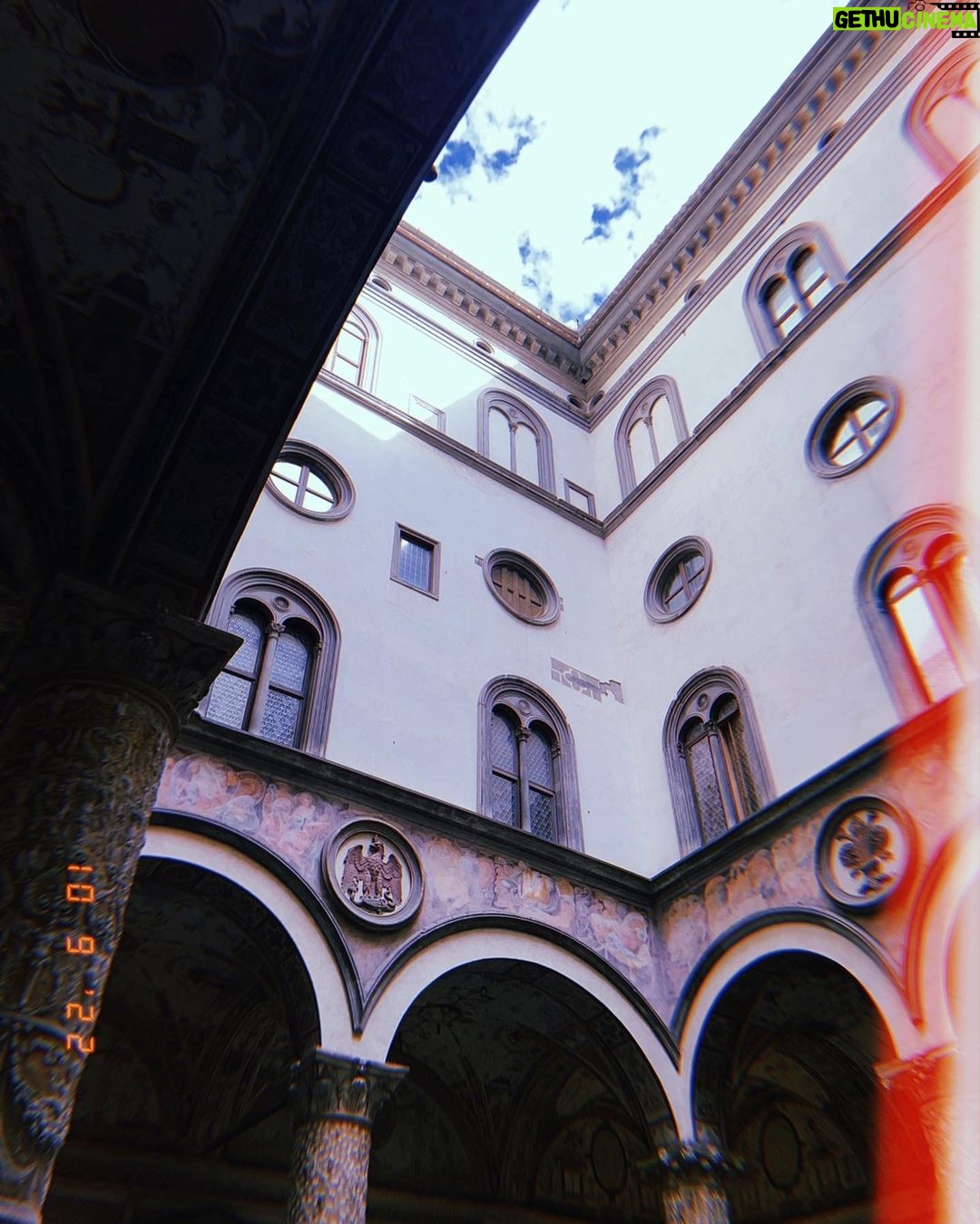 Jesse James Keitel Instagram - Puss in Firenze Florence, Italy